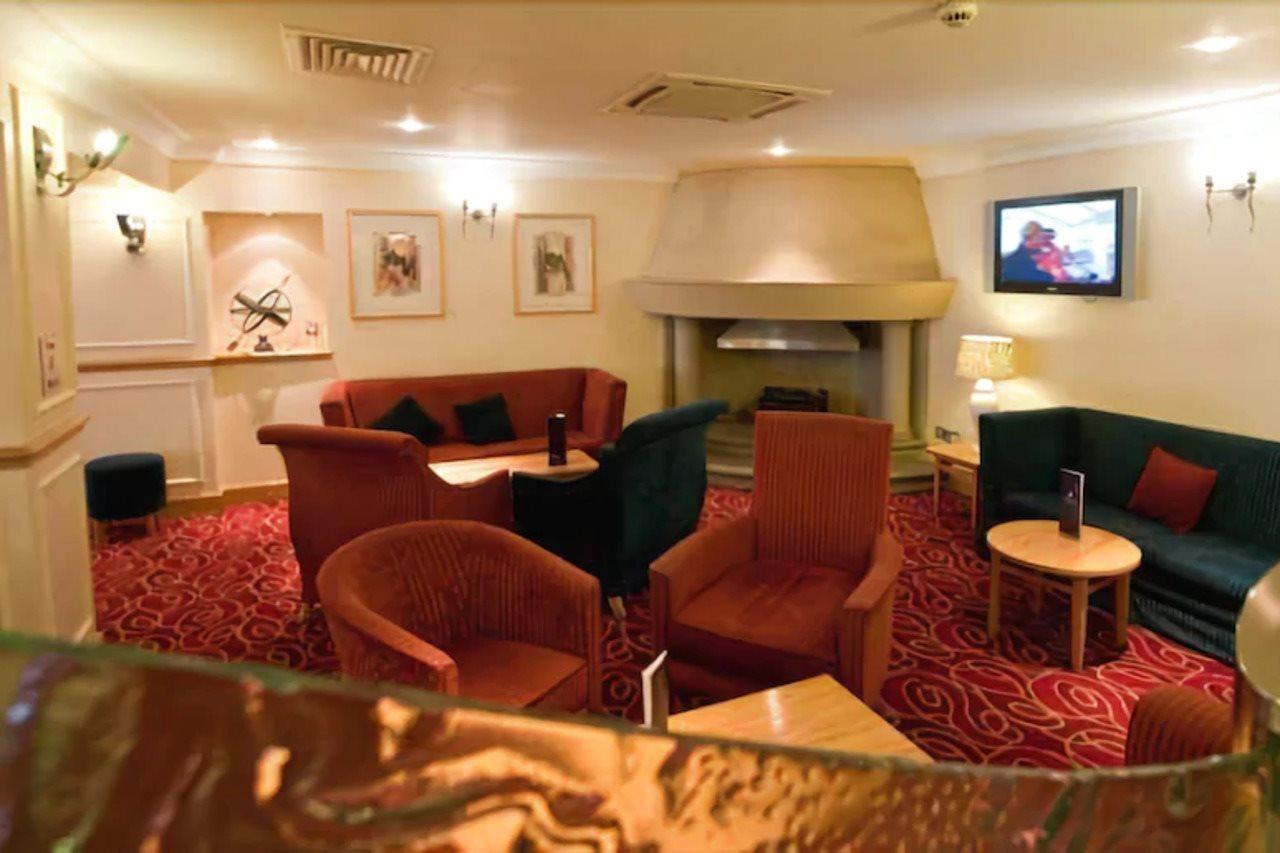 Hotel Western Premier &